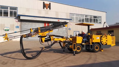 Perforadora Jumbo Hidráulica, HT82-S