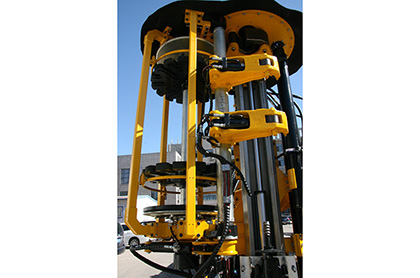 Perforadora Jumbo Hidráulica, HT72-D