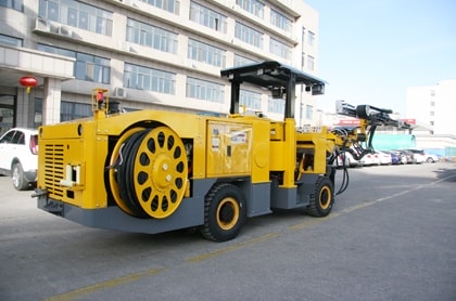 Jumbo Hidráulico de Perforación, HT82