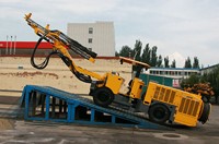 Perforadora Jumbo Hidráulica, HT83-D