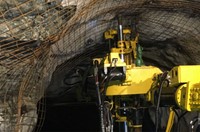 Jumbo Empernador Hidráulico, HT92