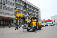 Jumbo Empernador Hidráulico, con Dos Brazos HT91/2