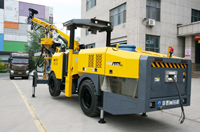 Jumbo Empernador Hidráulico, con Dos Brazos HT91/2