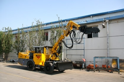 Desatador de rocas subterráneo, HT65