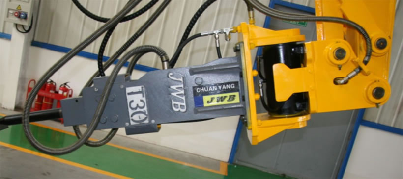 Jumbo hidráulico para extracción de rocas HT62